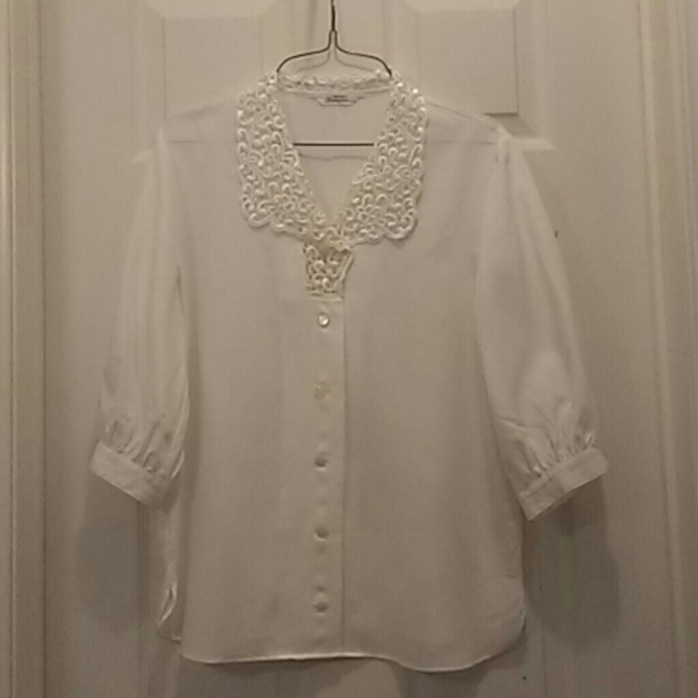 Tokyo Blouse Feminine